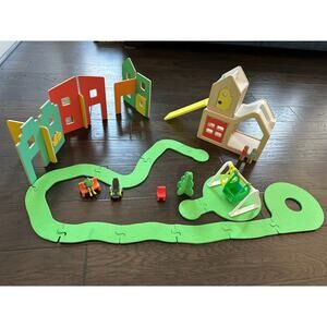 Lovevery House Modular set and Town Set